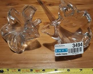 Set of 2 clear glass flowers