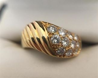 18k Diamond Ring https://ctbids.com/#!/description/share/291585