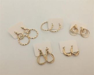Five Pair of 14k Hoop Earrings https://ctbids.com/#!/description/share/291618