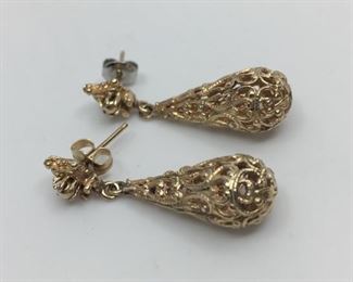14k Gold Drop Earrings https://ctbids.com/#!/description/share/291641