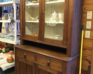 Solid oak china cabinet 
