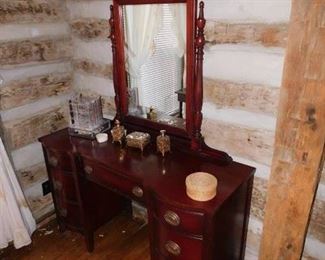 Dixie Mahogany Vanity with Mirror