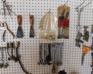 Adjustable Wrenches/Riveters