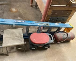 Werner Stepladder/Air Tank
