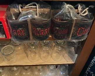 16 Christmas Themed Glasses
