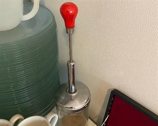 Red Handled Mincer/Chopper