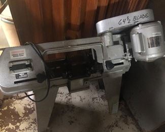 BAND SAW