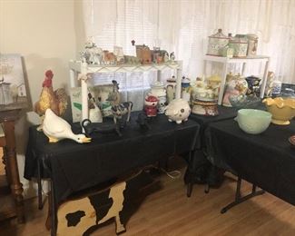 COW, ROOSTER ITEMS. HUGE VARIETY OF COOKIE JARS, CANISTERS