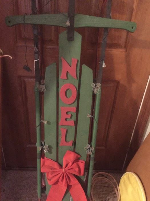 a really nice folk art sled just in time for Christmas