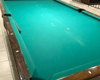Antique pool table - Brunswick Balke Collender - 1932  - 9'
