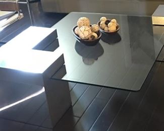 Metal/Glass Coffee Table