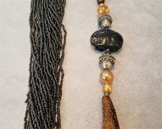 Unusual necklace