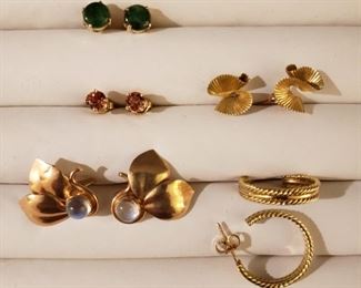 Gold earrings