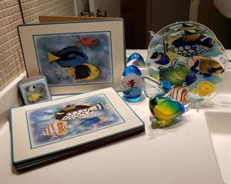 Fun fish items including an art glass paperweight by Elio Raffaelli