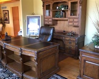 Executive Desk & Chair Purchased From Walter E Smithe
