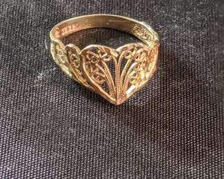 14K Gold Filigree Ring