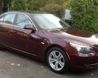 2010 BMW 528i Custom Color Maroon 137k miles loaded with every option Premium Package, Winter Package, Premium Sound, Nav, Satellite.... 1 owner No accidents Asking $7,400 or best offer  
