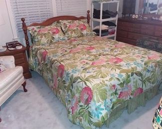 Oak Full Size Bed w/ Bedding