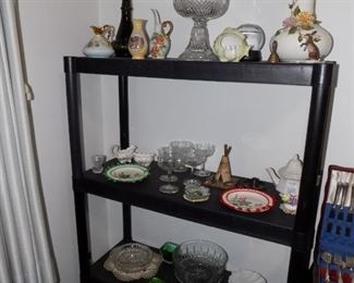 Miscellaneous decorative collectibles