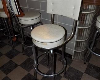 6 Retro Bar stools