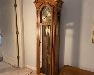 Howard Miller Oak Cabinet Grandmother Clock