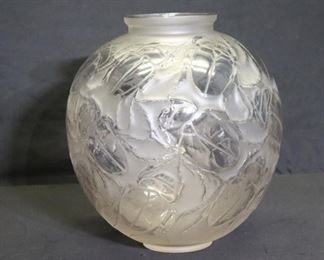 R Lalique Clear Frosted Glass Gros Scarabees