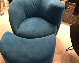 Artifort Chair