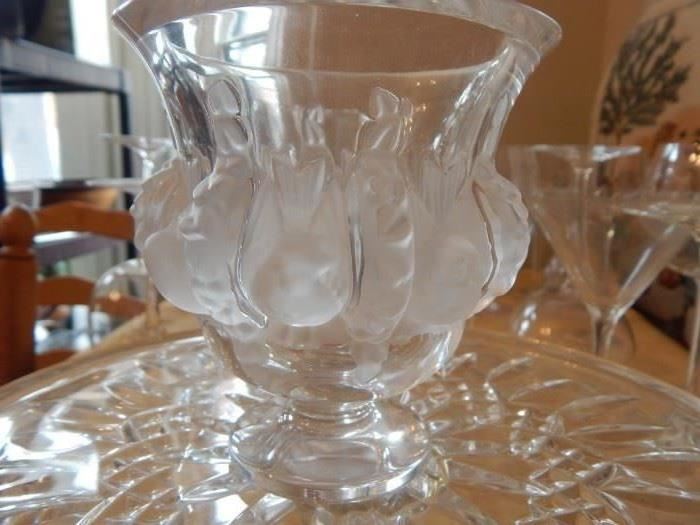 Lalique Vase...Dampierre