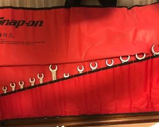 $100 Snap On SAE Line Wrenches Set, 6 pt & 12 pt