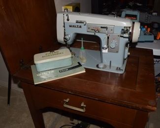 vintage White sewing machine