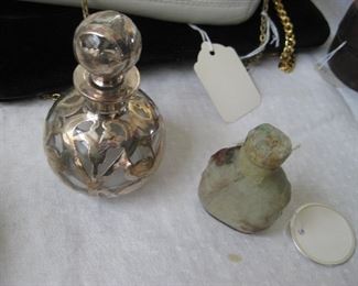 Agate Snuff Bottle