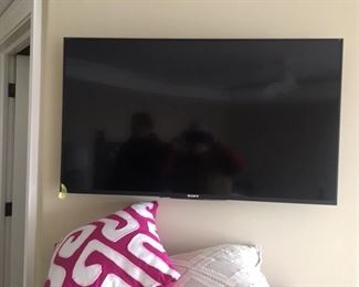 Flat screen TV