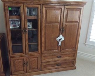 Media and display cabinet