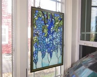 STAINED GLASS MADNESS!
TIFFANY STYLE LIGHTING (HUNDREDS OF CHOICES)