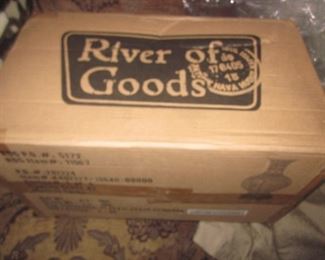 River OF Goods STAINED GLASS MADNESS!
TIFFANY STYLE LIGHTING (HUNDREDS OF CHOICES)