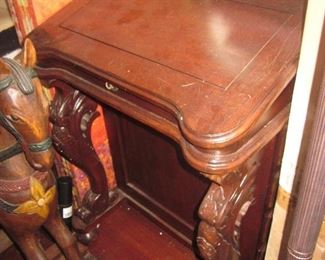 Captains Desk With Side Drawers