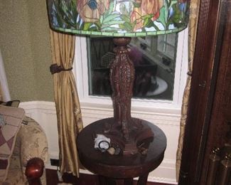 TIFFANY STYLE LIGHTING (HUNDREDS OF CHOICES)