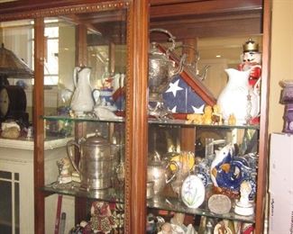 Stunning Easy Access Front Slide Lighted Display Cabinet