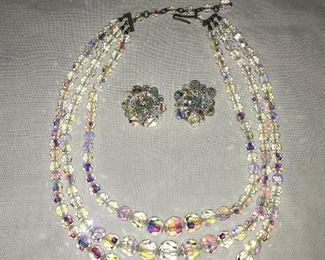 Vintage crystal jewelry set 