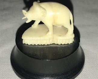 Genuine ivory elephant figurine (tusk is broken) 