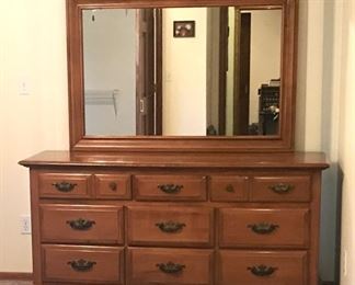 Sterling House maple dresser with mirror 