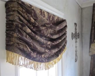 Dining room custom drapes in a lush fabric with fringe.