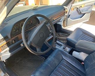 1987 Mercedes Benz 420 SEL (Vehicle just had extensive servicing/rebuild and is road ready)