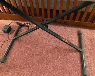 Yamaha DGX-203 76-Key Digital Grand Portable Keyboard