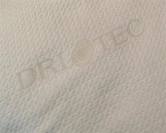 Broyhill Mission style queen size Bed 86.5”x68” wide