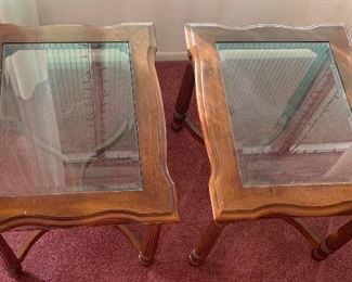 Glass Top End Table 20x21x26in HxWxD
Glass Top End Table #2 20x21x26in HxWxD