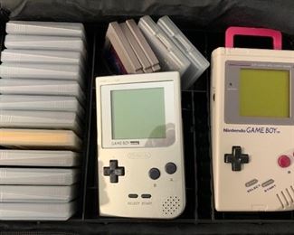 Nintendo GameBoy Vintage Set-Up