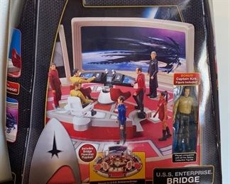 tons of star trek collectibles
