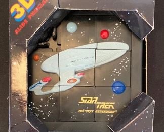 tons of star trek collectibles