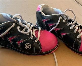 Semi-Professional Bowling balls & Equipment